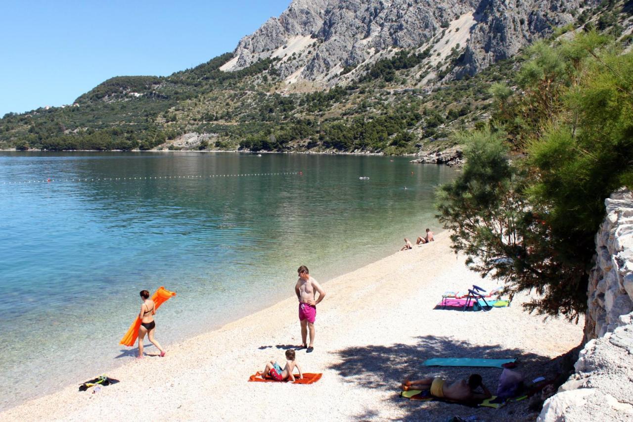 Apartments By The Sea Drasnice, Makarska - 2581 ภายนอก รูปภาพ