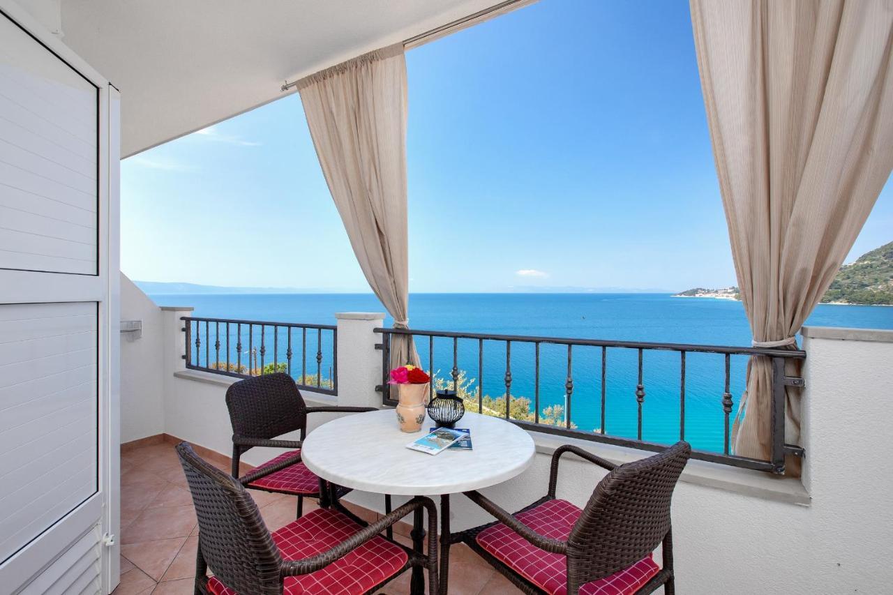 Apartments By The Sea Drasnice, Makarska - 2581 ภายนอก รูปภาพ